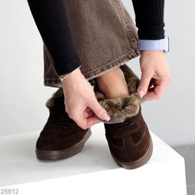 Шикарні зимові Шоколадні кросівки натуральна замша облямівка цигейка 37