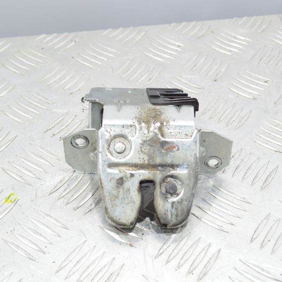 Замок кришки багажника Mercedes Vaneo W414 2001-2006 Замок двері багажника Мерседес Ванео в414 A4147400035 | Зображення 1