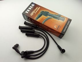 Дроти запалювання Logan 1.4-1.6 8v, TESLA (T930B) суперсилікон (8200506297)