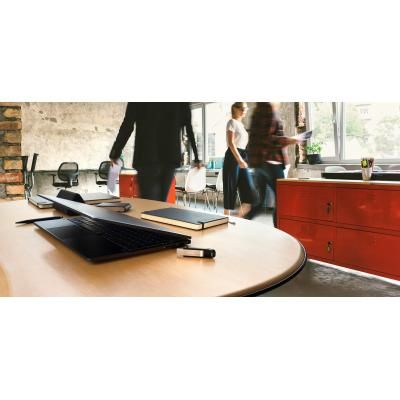 USB флеш накопичувач SanDisk 128GB Extreme Go USB 3.2 (SDCZ810-128G-G46) (SDCZ810-128G-G46) | Зображення 4