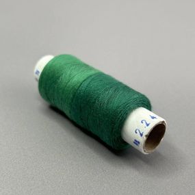 224/283 Нитки в котушках 40/2 , половинки (котушка 2х75м)