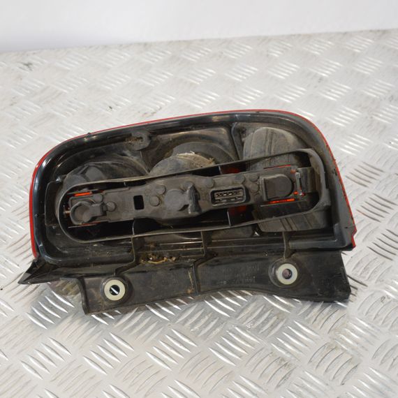 Ліхтар задній лівий Nissan Micra K12 2003-2010 хетчбек Фара стоп задня ліва Ніссан Мікра к12 26555AX710 | Зображення 1