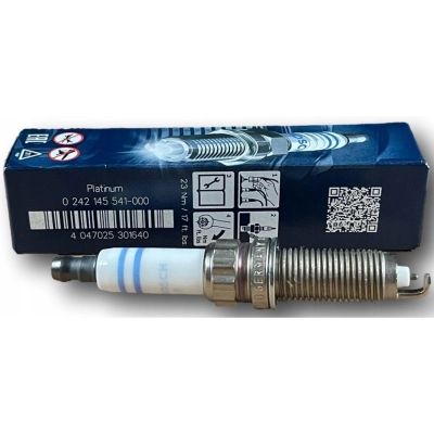 Свеча зажигания Bosch 0 242 145 541 | Зображення 1
