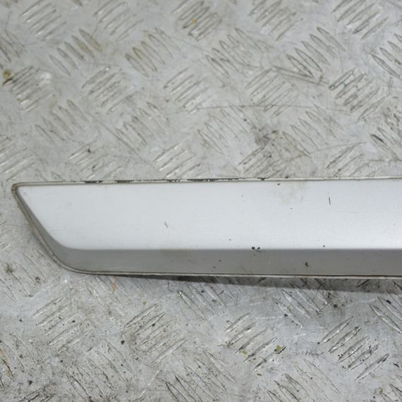 Накладка заднього бампера ліва Opel Astra H 2004-2010 Молдинг заднього бампера лівий Опель Астра Х 13138162 | Зображення 1