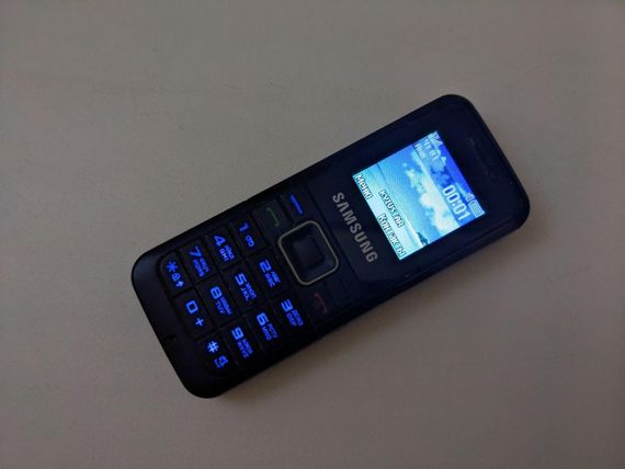 Мобільний телефон Samsung E1070 бу | Зображення 4