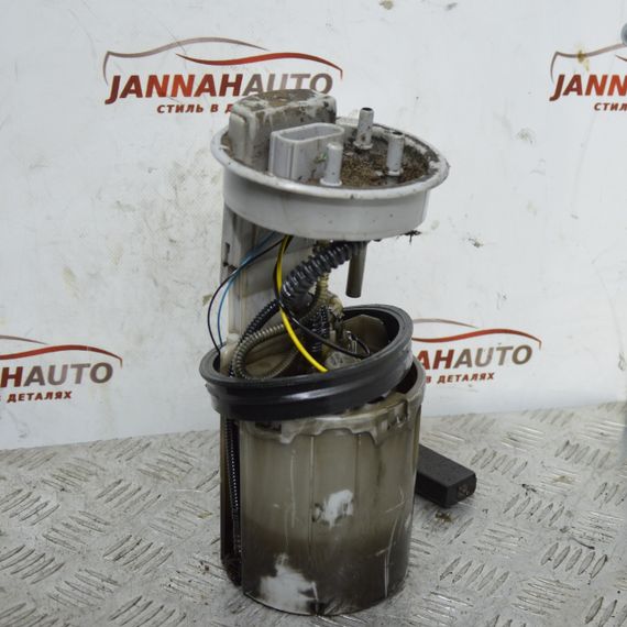 Паливний насос 1.9 TDI Ford Galaxy 1995-2006 Насос паливний Форд Гелексі 7M3919050A