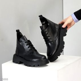Дизайнерські асиметричні зимові чорні черевики натуральна шкіра 37