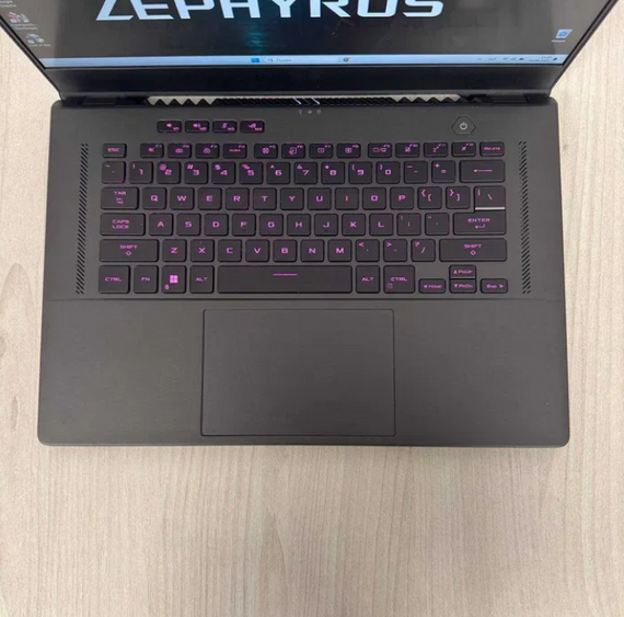 Ноутбук Asus ROG Strix G17 2K IPS 240Hz Ryzen 9 7945HX 32GB SSD 1TB RTX 4070 Б/В | Зображення 5