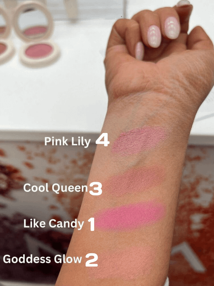 Пудровые румяна Farmasi 02 Goddess Glow 4,5 г | Зображення 4