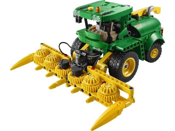 Конструктор LEGO Technic Кормозбиральний комбайн John Deere 9700 (42168) | Зображення 6