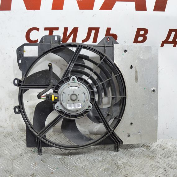 Вентилятор основного радіатора Peugeot 207 2009-2016 Вентилятор радіатора Пежо 207 9682895680 | Зображення 1