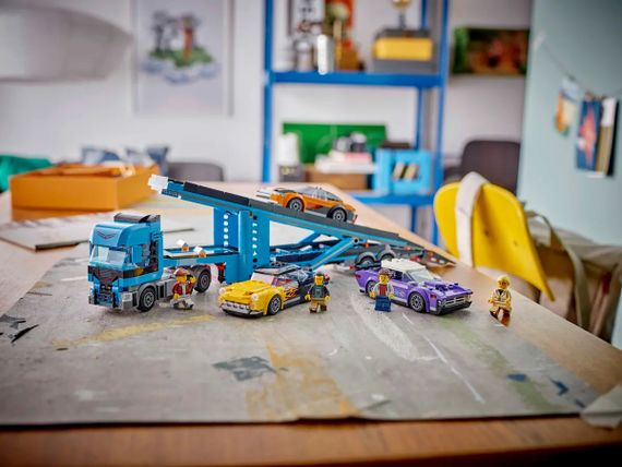Конструктор LEGO City Грузовик-транспортьор со спортивными авто 60408 | Зображення 9