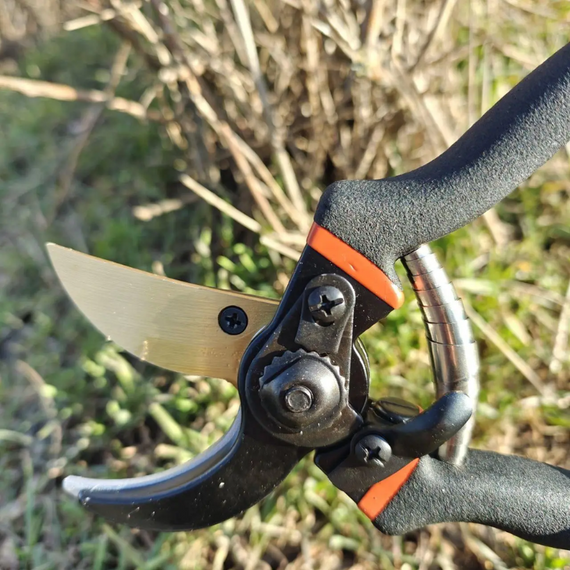 Секатор Pruner професійний, з ергономічною ручкою, з гострими лезами, для обрізання рослин | Зображення 6