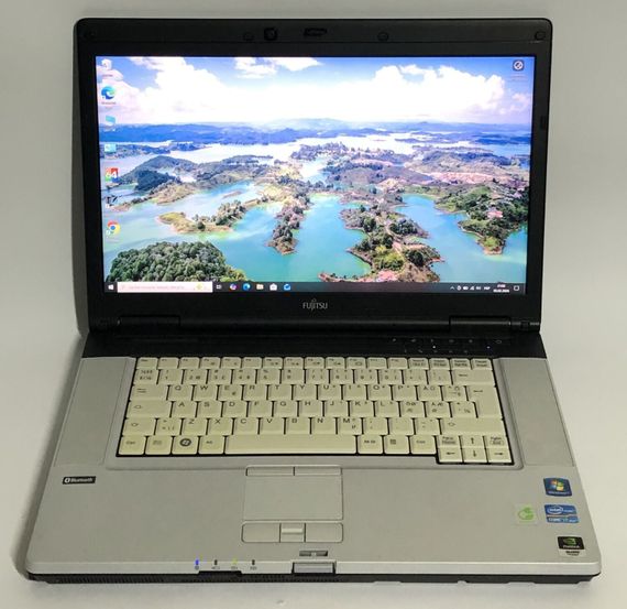 Мобильная рабочая станция Б-класс Fujitsu Celsius H710 / 15.6" (1920x1080) TN / Intel Core i7-2640M (2 (4) ядра по 2.8 - 3.5 GHz) / 8 GB DDR3 / 500 GB HDD / nVidia Quadro 1000M, 2 GB GDDR3, 128-bit / WebCam б/у | Зображення 1