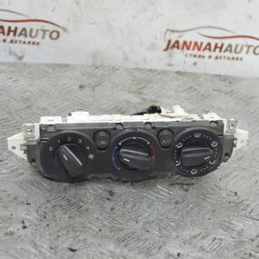 Блок керування клімат контролем Ford Focus II 2004-2011 Панель пічки кондиціонера Форд Фокус 2 3M5T19980AD