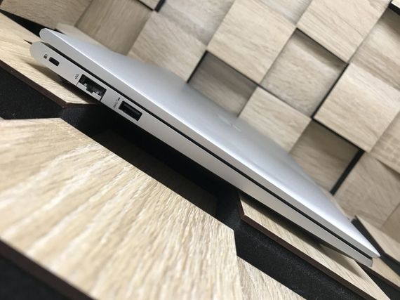 Ультрабук Б-класс HP ProBook 450 G9 / 15.6" (1920x1080) IPS / Intel Core i5-1235U (10 (12) ядер по 3.3 - 4.4 GHz) / 16 GB DDR4 / 256 GB SSD M.2 / Intel Intel Iris Xe Graphics / WebCam б/у | Зображення 4