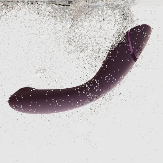 Вакуумний стимулятор для точки G та клітора з вібрацією Womanizer OG Aubergine, 12 рівнів, 3 режими | Зображення 5
