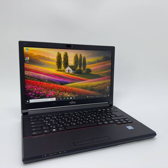 Ультрабук Fujitsu LifeBook E Series / 14" (1920x1080) IPS / Intel Core i5-6200U (2 (4) ядра по 2.3 - 2.8 GHz) / 8 GB DDR4 / 256 GB SSD / Intel HD Graphics 520 / WebCam б/в + Подарунок Мишка та килимок | Зображення 1