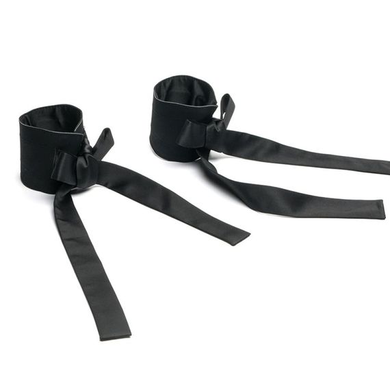 Изысканные наручники на запястья Roomfun с бантами, черные sexstyle