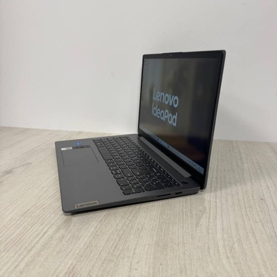 Ультрабук Б-класс Lenovo IdeaPad 3 15IAU7 / 15.6" (1920x1080) IPS / Intel Core i5-1235U (10 (12) ядер по 3.3 - 4.4 GHz) / 8 GB DDR4 / 512 GB SSD / Intel Iris Xe Graphics / WebCam / HDMI б/у | Зображення 5