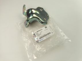 Петля дверей передньої Lacetti "GM" (96983379) права нижня/ліва верхня