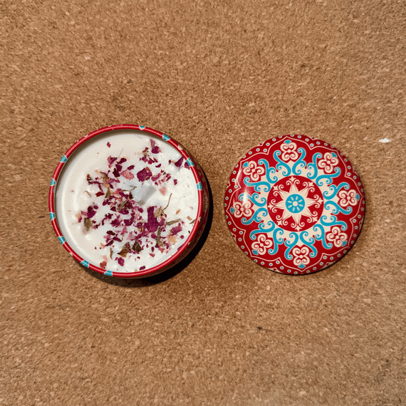 Аромасвічка з соєвого воску в металевій банці Гарденія 60г Без бренду 58589-6 | Зображення 2