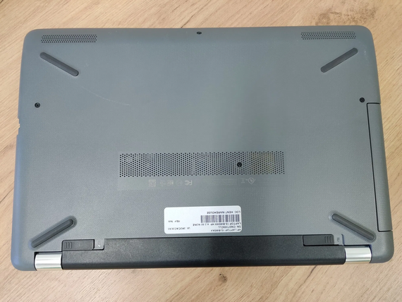 Ноутбук HP 15 BW0XX/15.6/HD/AMD A10-9620P/8Gb/SSD256Gb/AMD RADEON R5 Graphics | Зображення 4