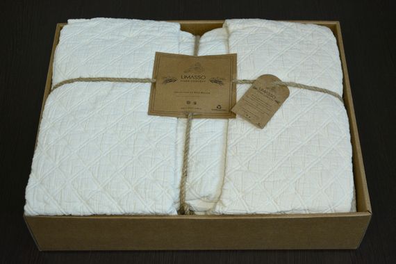 Покривало з наволочками Limasso 240×260 см. Cambridge Кремовий | Зображення 1