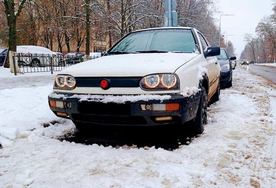 Зимова накладка на решітку Матова для Volkswagen Golf 3