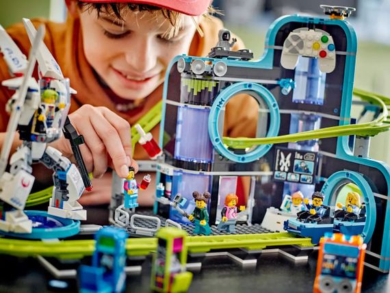 Конструктор LEGO City Парк розваг «Світ роботів» 60421 | Зображення 7