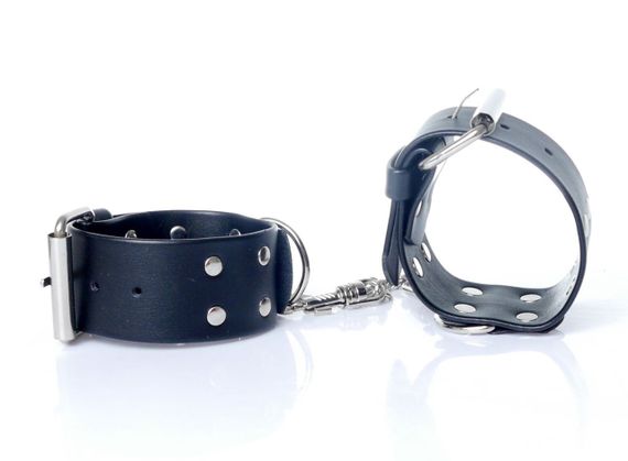 Наручники зі штучної шкіри Fetish Boss Series - Handcuffs with studs, BS3300092 Sex Aura | Зображення 3