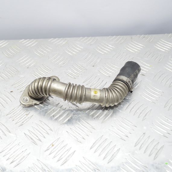 Трубка EGR 2.0 TFSI Audi A4 B7 2004-2008 Патрубок системи рециркуляції відпрацьованих газів ЕГР Ауді а4 б7 06D103213G | Зображення 1
