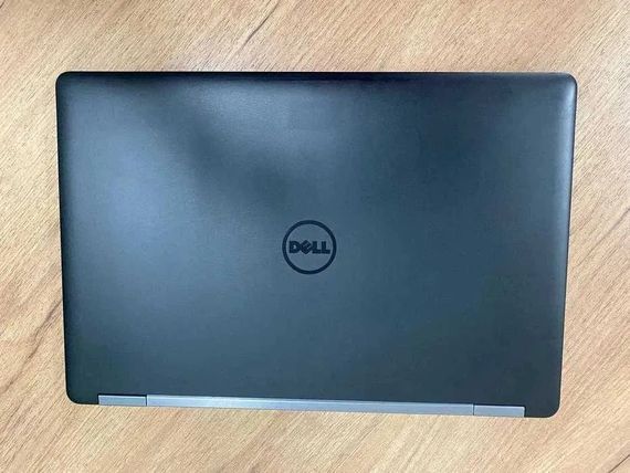 Ноутбук Dell Precision 3510 15.6"FHD IPS i5 6300HQ 8Gb/SSD500 | Зображення 3