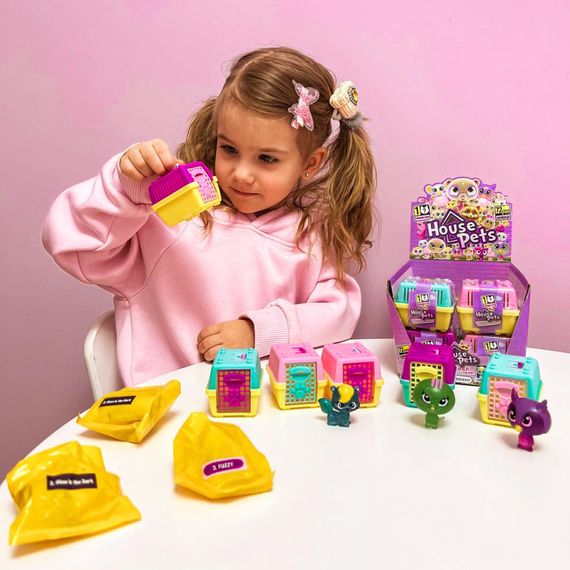 Коллекционная фигурка-сюрприз Мой любимец House Pets 1065 с переноской | Зображення 4