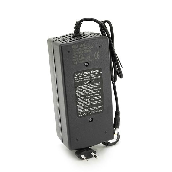 Зарядка LiitoKala Lii-672500 для Li-Ion АКБ 67.2V 5A, BOX | Зображення 2