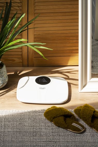 Ваги підлогові електронні Adler AD 8172 білі до 180 кг з високою точністю | Зображення 6