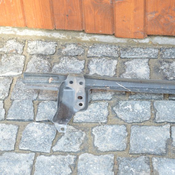 Підсилювач заднього бампера нижній Volkswagen Golf V 2003-2009 Накладка бампера Фольксваген Гольф 5 1K0807093A | Зображення 4