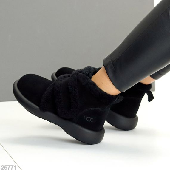 Зручні теплі зимові замшеві чорні черевики на липучці | Зображення 7