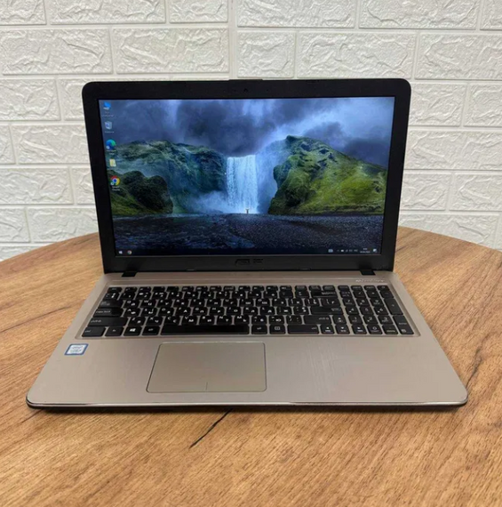 Ноутбук Asus VivoBook X540UAR FHD IPS i5 8250U 8GB SSD 256GB Б/В