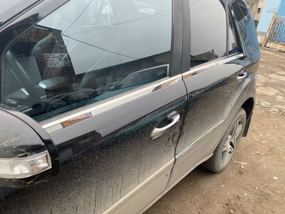 Наружняя окантовка стекол (4 шт, нерж) OmsaLine - Итальянская нержавейка для Mercedes ML W164 | Зображення 4