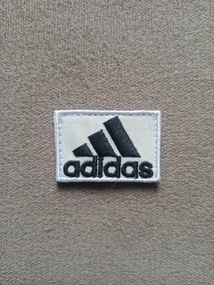 Шеврон adidas