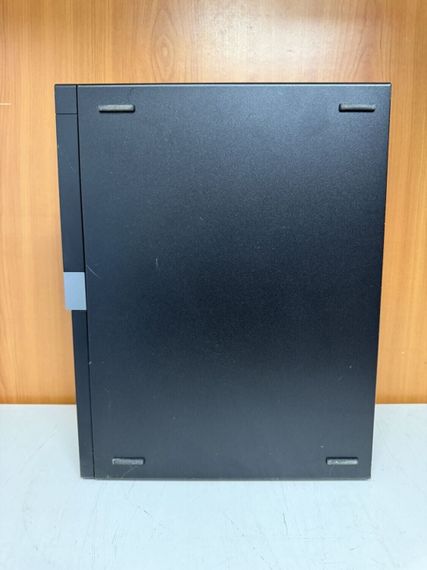 Комп'ютер Dell OptiPlex 7040 Tower / Intel Core i5-6500 (4 ядра по 3.2 -3.6 GHz) / 8 GB DDR4 / 250 GB SSD / Intel HD Graphics 530 / 240W / DVD-RW / DisplayPort / HDMI б/в + Подарунок Кабель живлення + дротова миша | Зображення 4