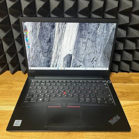 Ультрабук Б-класс Lenovo ThinkPad E14 Gen2 / 14" (1920x1080) IPS / Intel Core i3-10110U (2 (4) ядра по 2.1 - 4.1 GHz) / 8 GB DDR4 / 256 GB SSD / Intel UHD Graphics / WebCamб/у | Зображення 1