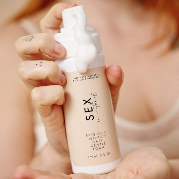 Пена для интимной гигиены Bijoux Indiscrets Sex Au Naturel Prebiotic Intimate Wash Gentle Foam 150мл Sex Aura | Зображення 3