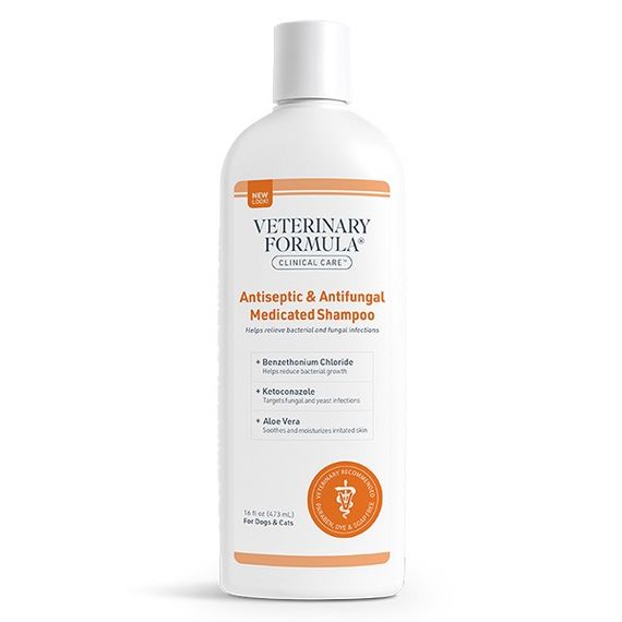 Антисептический и противогрибковый шампунь для собак и котов Veterinary Formula Clinical Care Antiseptic&Antifungal Medicated Shampoo, 473 мл
