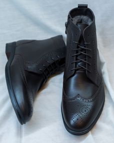 Черевики коричневі з цигейкою 41 43 45 розмір