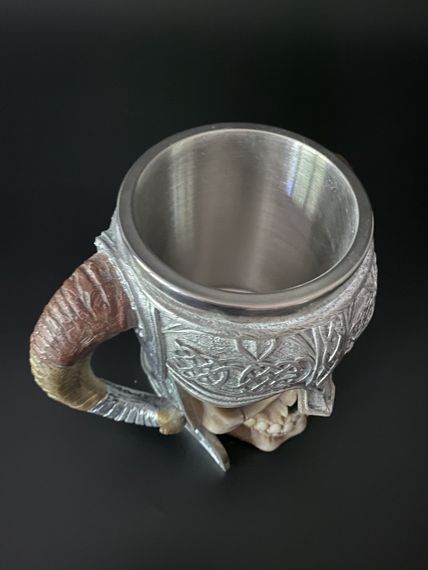 Кружка Вікінг Череп 3D — келих із епоксидної смоли та нержавіючої сталі 500мл | Зображення 4