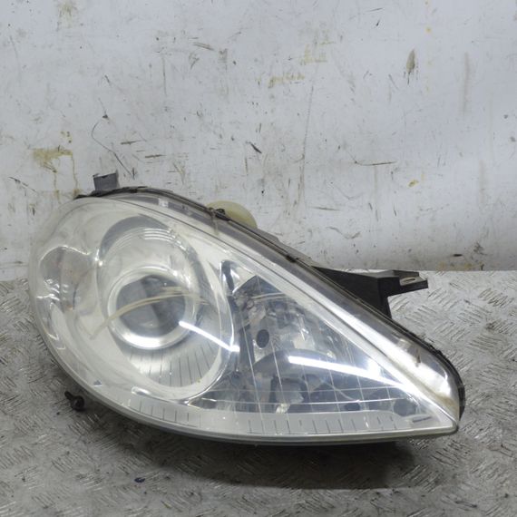 Фара передня права Mercedes A-Class W169 2004-2012 Фара права основна Мерседес в169 A1698200661 0301197202