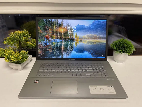 Ноутбук Asus VivoBook 17.3" FHD 8/256 Ryzen 3 2 GB Video Б/В | Зображення 4