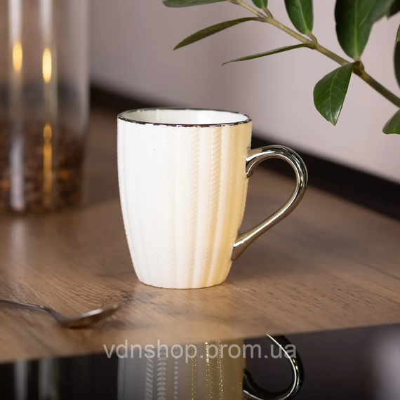 Чашка порцелянова 400 (мл) зі сріблястим обідком та ручкою Бежева RX-N231315BE | Зображення 3